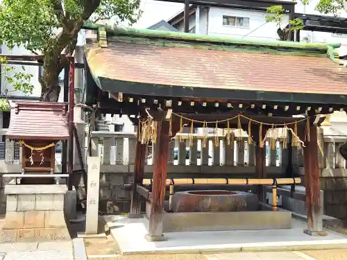 柳原蛭子神社（柳原えびす神社）の手水舎