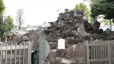 池袋氷川神社の{uncategorized: "未分類", other: "その他", undefined: "問題あり", building: "その他建物", grave: "お墓", sacred_gate: "鳥居", guardian: "狛犬", statue: "像", buddha: "仏像", history: "歴史", nature: "自然", garden: "庭園", animal: "動物", pagoda: "塔", temizu: "手水舎", mountain_gate: "山門・神門", sanctuary: "本殿・本堂", subordinate: "末社・摂社", art: "芸術", scenery: "景色", jizo: "地蔵", ema: "絵馬", goshuin: "御朱印", omikuji: "おみくじ", items: "授与品その他", amulet: "お守り", goshuincho: "御朱印帳", eats: "食事", festival: "お祭り", votive_dance: "神楽", shichigosan: "七五三参", wedding: "結婚式", experience: "体験その他", initially: "初詣", around: "周辺", anti_infection: "感染症対策"}