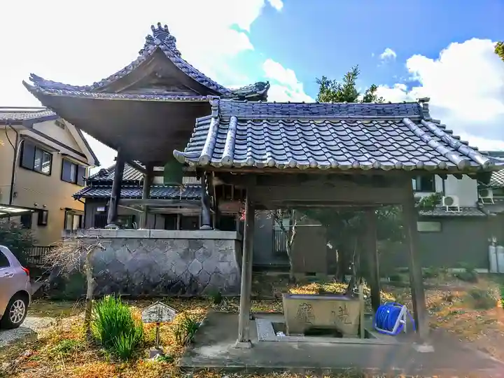 法蔵寺の手水舎