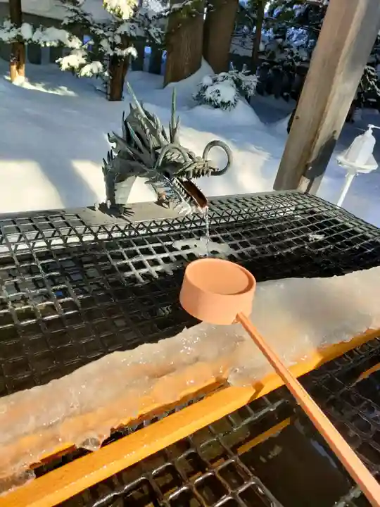 篠路神社の手水舎