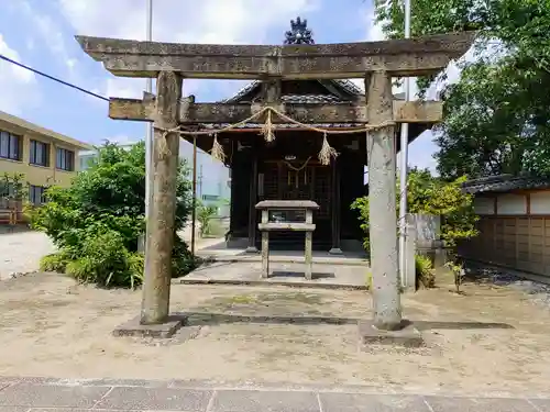 禅源寺の鳥居