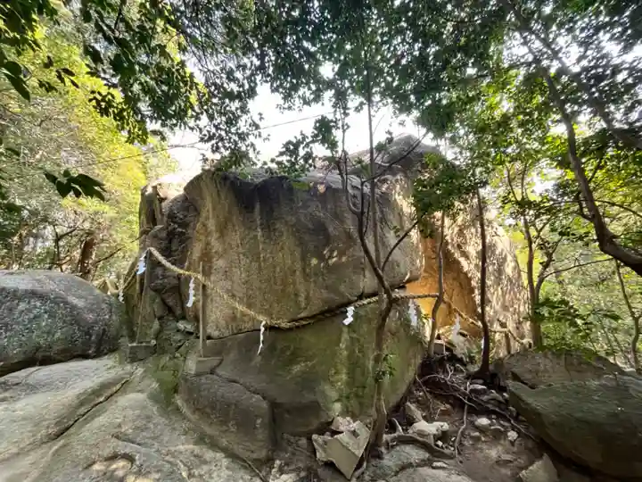 越木岩神社(兵庫県)