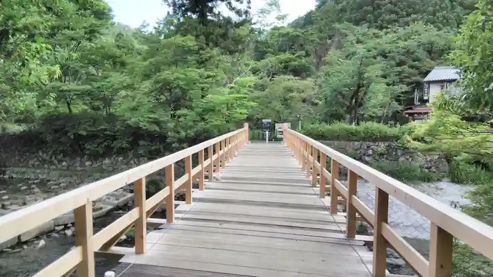 光明寺瑠璃光院の周辺