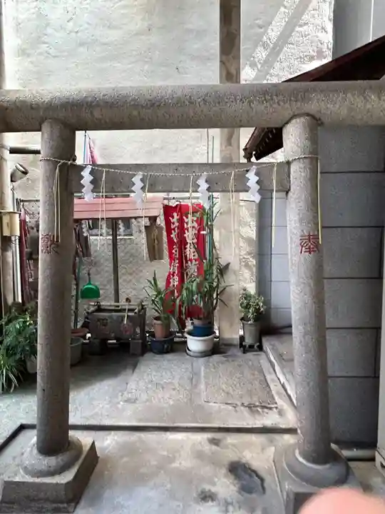 岩代稲荷神社/出世稲荷神社(東京都)