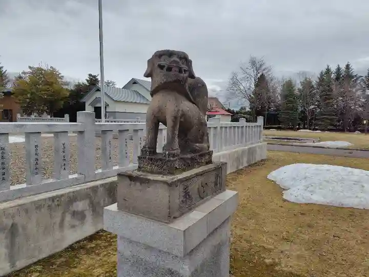 美瑛神社の狛犬