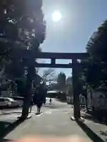 東郷神社の鳥居