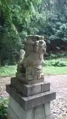 湯泉神社の狛犬