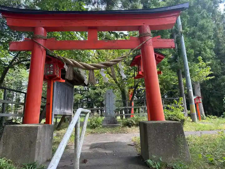 鎮岡神社(岩手県)