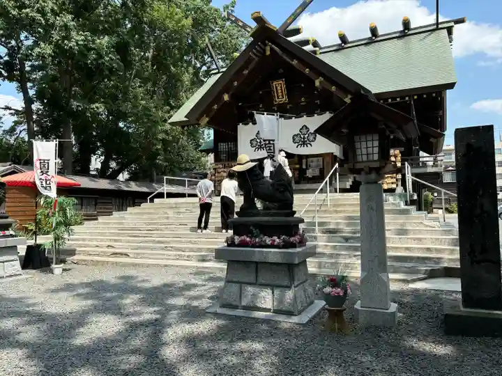札幌諏訪神社の本殿・本堂