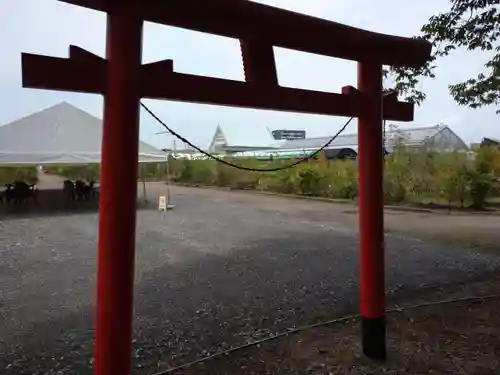 鳩吹稲荷神社の鳥居