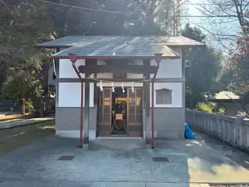 永谷天満宮の{uncategorized: "未分類", other: "その他", undefined: "問題あり", building: "その他建物", grave: "お墓", sacred_gate: "鳥居", guardian: "狛犬", statue: "像", buddha: "仏像", history: "歴史", nature: "自然", garden: "庭園", animal: "動物", pagoda: "塔", temizu: "手水舎", mountain_gate: "山門・神門", sanctuary: "本殿・本堂", subordinate: "末社・摂社", art: "芸術", scenery: "景色", jizo: "地蔵", ema: "絵馬", goshuin: "御朱印", omikuji: "おみくじ", items: "授与品その他", amulet: "お守り", goshuincho: "御朱印帳", eats: "食事", festival: "お祭り", votive_dance: "神楽", shichigosan: "七五三参", wedding: "結婚式", experience: "体験その他", initially: "初詣", around: "周辺", anti_infection: "感染症対策"}