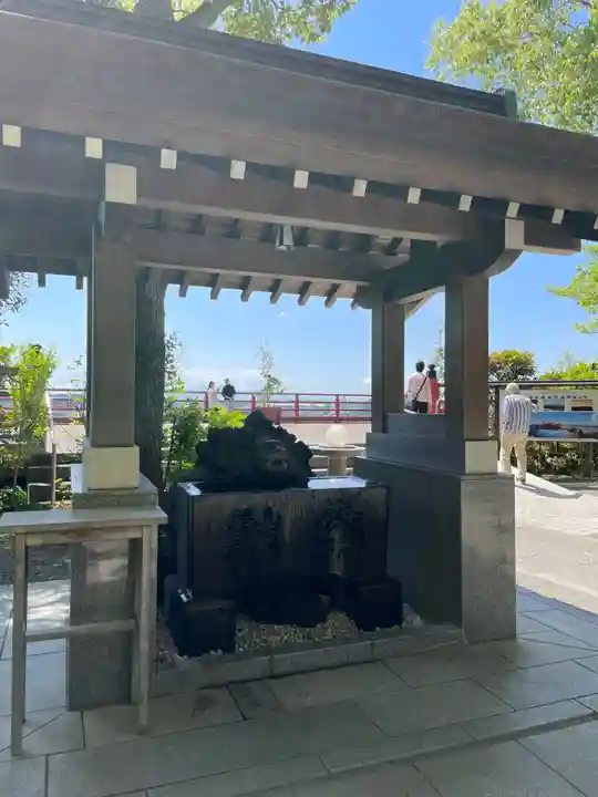 多摩川浅間神社の手水舎