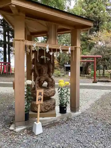 大田原神社の像