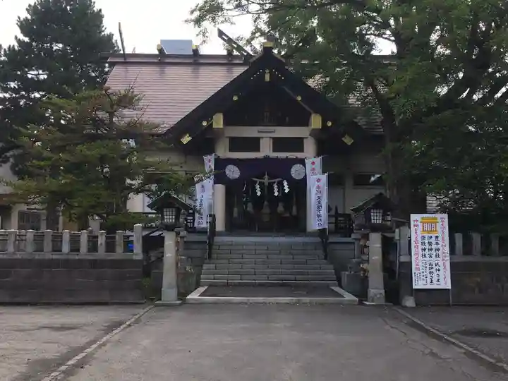 豊平神社の本殿・本堂