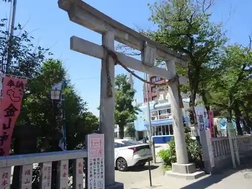 若宮八幡宮 の鳥居