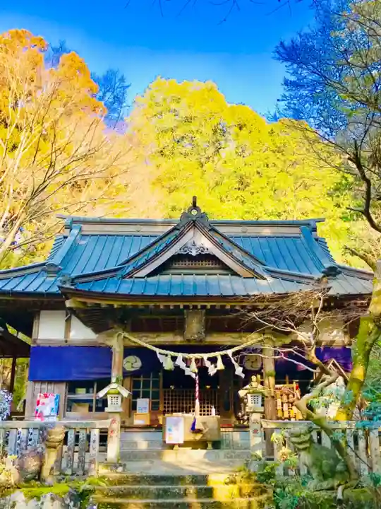 五所駒瀧神社の本殿・本堂