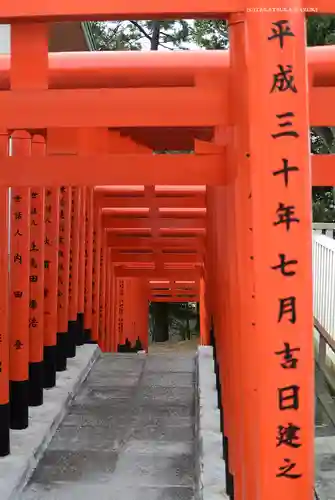 神鳥前川神社の鳥居