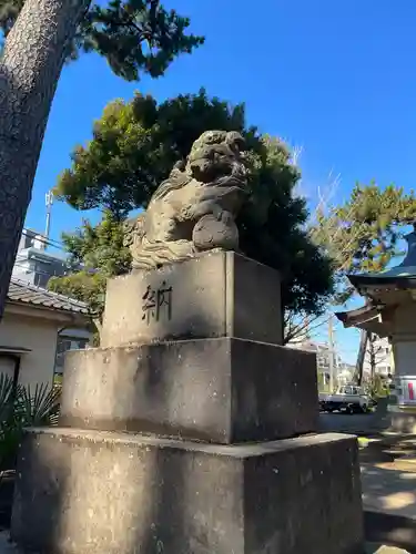 天沼八幡神社の狛犬