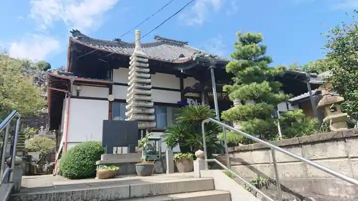 等覚寺の本殿・本堂