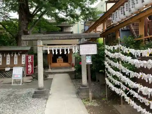 川越熊野神社の{uncategorized: "未分類", other: "その他", undefined: "問題あり", building: "その他建物", grave: "お墓", sacred_gate: "鳥居", guardian: "狛犬", statue: "像", buddha: "仏像", history: "歴史", nature: "自然", garden: "庭園", animal: "動物", pagoda: "塔", temizu: "手水舎", mountain_gate: "山門・神門", sanctuary: "本殿・本堂", subordinate: "末社・摂社", art: "芸術", scenery: "景色", jizo: "地蔵", ema: "絵馬", goshuin: "御朱印", omikuji: "おみくじ", items: "授与品その他", amulet: "お守り", goshuincho: "御朱印帳", eats: "食事", festival: "お祭り", votive_dance: "神楽", shichigosan: "七五三参", wedding: "結婚式", experience: "体験その他", initially: "初詣", around: "周辺", anti_infection: "感染症対策"}