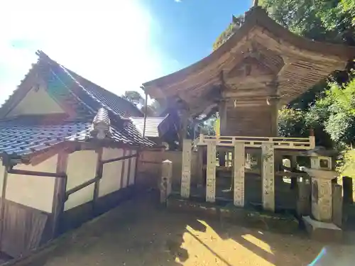 石上布都魂神社(岡山県)