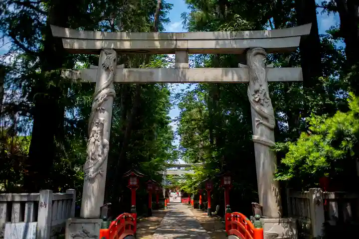馬橋稲荷神社の鳥居