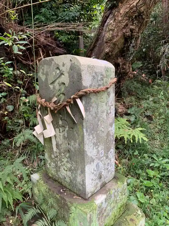房根神社の末社・摂社