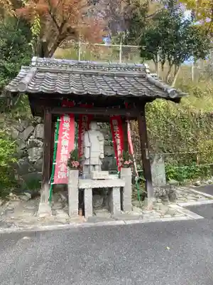 惠心院の像