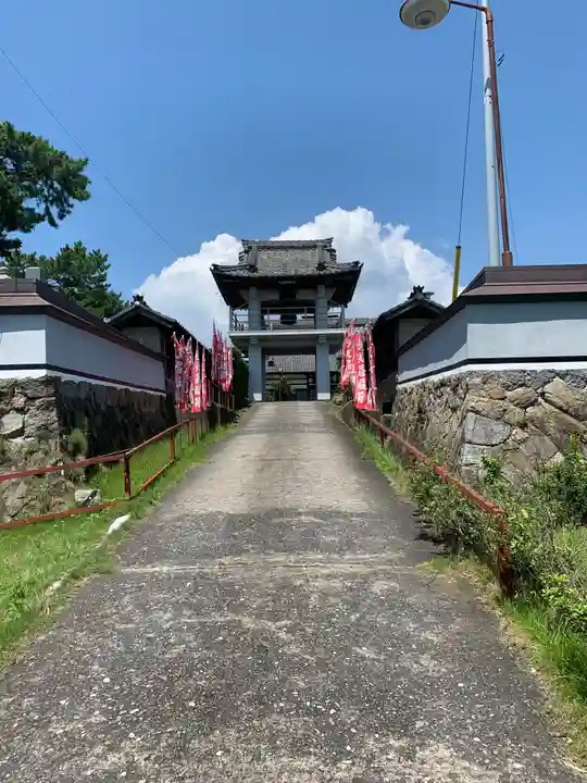 光昌寺の山門・神門