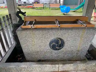 前橋八幡宮の手水舎