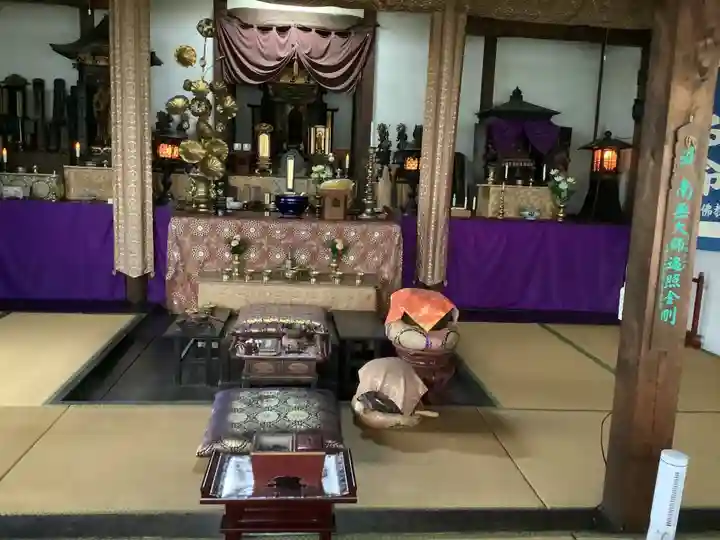 藥師寺の本殿・本堂
