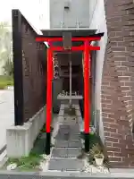 豊川稲荷の{uncategorized: "未分類", other: "その他", undefined: "問題あり", building: "その他建物", grave: "お墓", sacred_gate: "鳥居", guardian: "狛犬", statue: "像", buddha: "仏像", history: "歴史", nature: "自然", garden: "庭園", animal: "動物", pagoda: "塔", temizu: "手水舎", mountain_gate: "山門・神門", sanctuary: "本殿・本堂", subordinate: "末社・摂社", art: "芸術", scenery: "景色", jizo: "地蔵", ema: "絵馬", goshuin: "御朱印", omikuji: "おみくじ", items: "授与品その他", amulet: "お守り", goshuincho: "御朱印帳", eats: "食事", festival: "お祭り", votive_dance: "神楽", shichigosan: "七五三参", wedding: "結婚式", experience: "体験その他", initially: "初詣", around: "周辺", anti_infection: "感染症対策"}