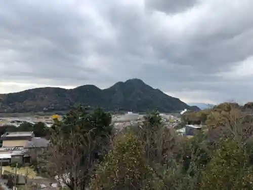 護国之寺の周辺