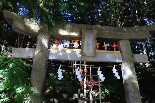 滑川神社 - 仕事と子どもの守り神の鳥居