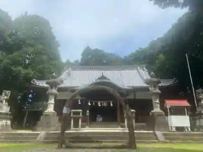 八王子神社の本殿・本堂