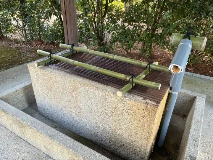 宗忠神社の{uncategorized: "未分類", other: "その他", undefined: "問題あり", building: "その他建物", grave: "お墓", sacred_gate: "鳥居", guardian: "狛犬", statue: "像", buddha: "仏像", history: "歴史", nature: "自然", garden: "庭園", animal: "動物", pagoda: "塔", temizu: "手水舎", mountain_gate: "山門・神門", sanctuary: "本殿・本堂", subordinate: "末社・摂社", art: "芸術", scenery: "景色", jizo: "地蔵", ema: "絵馬", goshuin: "御朱印", omikuji: "おみくじ", items: "授与品その他", amulet: "お守り", goshuincho: "御朱印帳", eats: "食事", festival: "お祭り", votive_dance: "神楽", shichigosan: "七五三参", wedding: "結婚式", experience: "体験その他", initially: "初詣", around: "周辺", anti_infection: "感染症対策"}