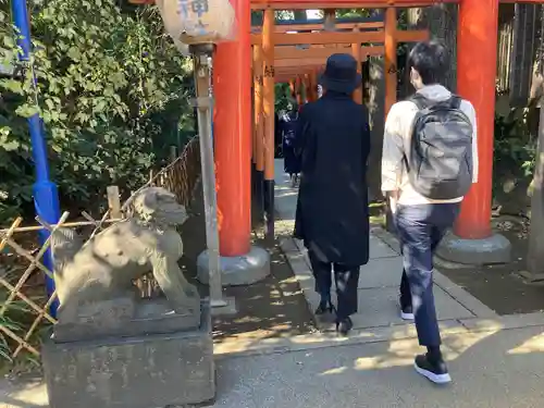 花園稲荷神社の狛犬