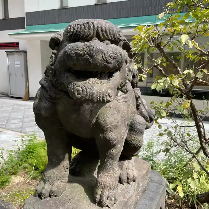 成子天神社の狛犬