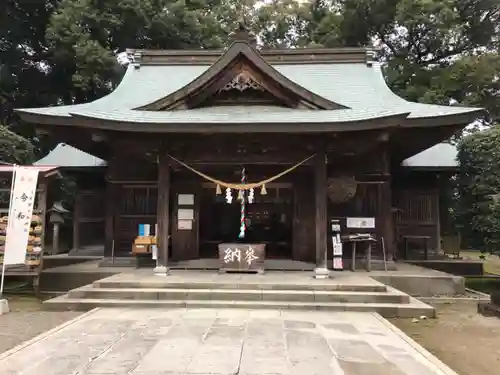 都萬神社の本殿・本堂