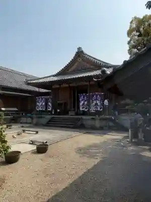 後白河院御聖蹟　法住寺の{uncategorized: "未分類", other: "その他", undefined: "問題あり", building: "その他建物", grave: "お墓", sacred_gate: "鳥居", guardian: "狛犬", statue: "像", buddha: "仏像", history: "歴史", nature: "自然", garden: "庭園", animal: "動物", pagoda: "塔", temizu: "手水舎", mountain_gate: "山門・神門", sanctuary: "本殿・本堂", subordinate: "末社・摂社", art: "芸術", scenery: "景色", jizo: "地蔵", ema: "絵馬", goshuin: "御朱印", omikuji: "おみくじ", items: "授与品その他", amulet: "お守り", goshuincho: "御朱印帳", eats: "食事", festival: "お祭り", votive_dance: "神楽", shichigosan: "七五三参", wedding: "結婚式", experience: "体験その他", initially: "初詣", around: "周辺", anti_infection: "感染症対策"}