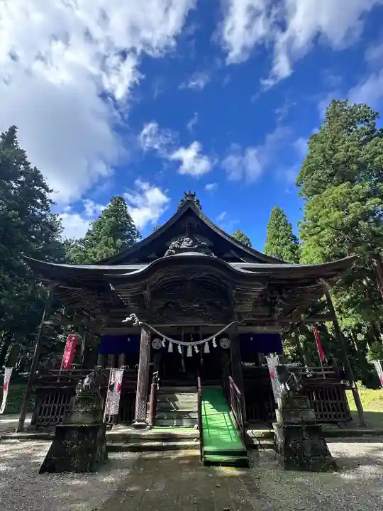 関山神社(新潟県)