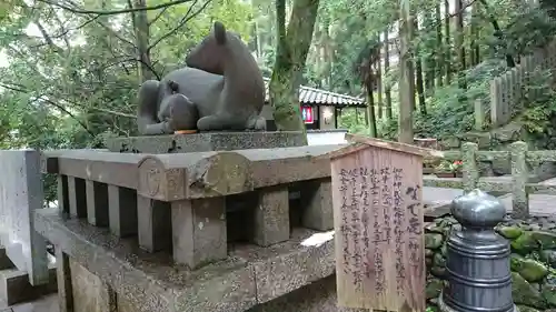 枚岡神社の狛犬