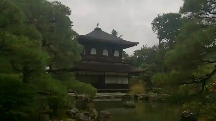 慈照寺(慈照禅寺・銀閣寺)の{uncategorized: "未分類", other: "その他", undefined: "問題あり", building: "その他建物", grave: "お墓", sacred_gate: "鳥居", guardian: "狛犬", statue: "像", buddha: "仏像", history: "歴史", nature: "自然", garden: "庭園", animal: "動物", pagoda: "塔", temizu: "手水舎", mountain_gate: "山門・神門", sanctuary: "本殿・本堂", subordinate: "末社・摂社", art: "芸術", scenery: "景色", jizo: "地蔵", ema: "絵馬", goshuin: "御朱印", omikuji: "おみくじ", items: "授与品その他", amulet: "お守り", goshuincho: "御朱印帳", eats: "食事", festival: "お祭り", votive_dance: "神楽", shichigosan: "七五三参", wedding: "結婚式", experience: "体験その他", initially: "初詣", around: "周辺", anti_infection: "感染症対策"}