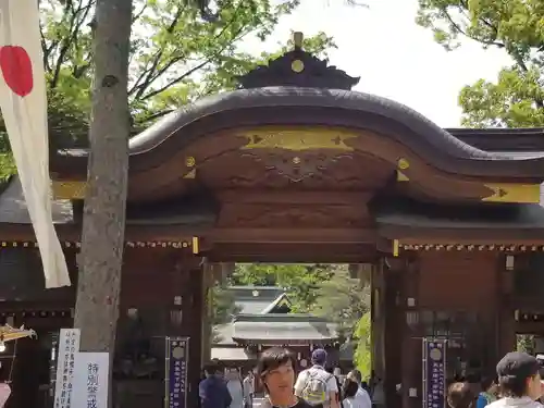 大國魂神社の山門