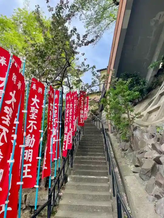 長光寺の{uncategorized: "未分類", other: "その他", undefined: "問題あり", building: "その他建物", grave: "お墓", sacred_gate: "鳥居", guardian: "狛犬", statue: "像", buddha: "仏像", history: "歴史", nature: "自然", garden: "庭園", animal: "動物", pagoda: "塔", temizu: "手水舎", mountain_gate: "山門・神門", sanctuary: "本殿・本堂", subordinate: "末社・摂社", art: "芸術", scenery: "景色", jizo: "地蔵", ema: "絵馬", goshuin: "御朱印", omikuji: "おみくじ", items: "授与品その他", amulet: "お守り", goshuincho: "御朱印帳", eats: "食事", festival: "お祭り", votive_dance: "神楽", shichigosan: "七五三参", wedding: "結婚式", experience: "体験その他", initially: "初詣", around: "周辺", anti_infection: "感染症対策"}