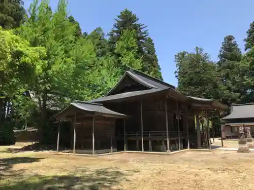 鮎貝八幡宮の本殿