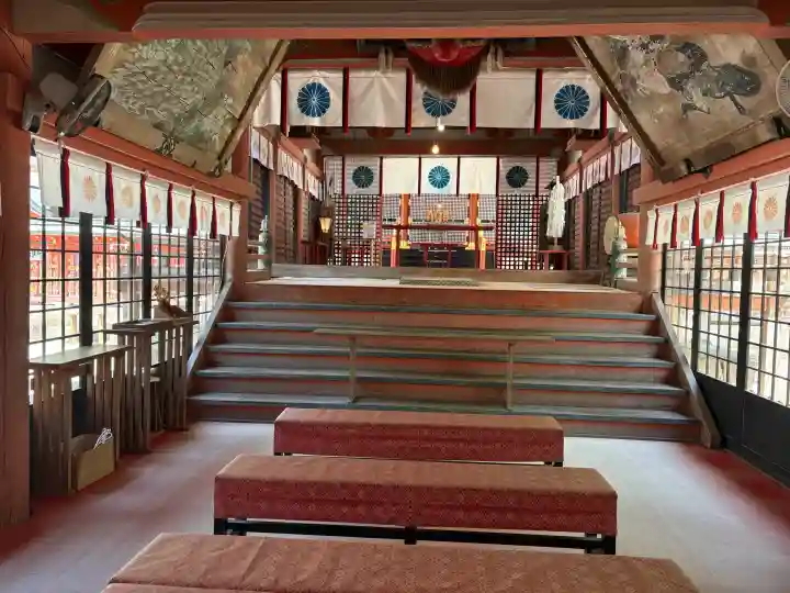 柞原八幡宮の{uncategorized: "未分類", other: "その他", undefined: "問題あり", building: "その他建物", grave: "お墓", sacred_gate: "鳥居", guardian: "狛犬", statue: "像", buddha: "仏像", history: "歴史", nature: "自然", garden: "庭園", animal: "動物", pagoda: "塔", temizu: "手水舎", mountain_gate: "山門・神門", sanctuary: "本殿・本堂", subordinate: "末社・摂社", art: "芸術", scenery: "景色", jizo: "地蔵", ema: "絵馬", goshuin: "御朱印", omikuji: "おみくじ", items: "授与品その他", amulet: "お守り", goshuincho: "御朱印帳", eats: "食事", festival: "お祭り", votive_dance: "神楽", shichigosan: "七五三参", wedding: "結婚式", experience: "体験その他", initially: "初詣", around: "周辺", anti_infection: "感染症対策"}