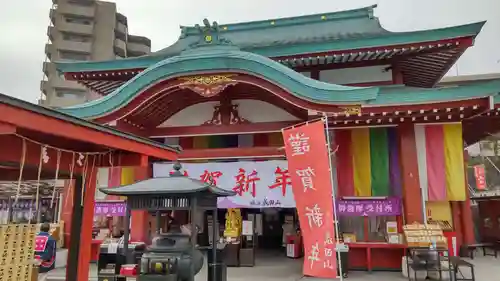 成田山横浜別院延命院の本殿・本堂