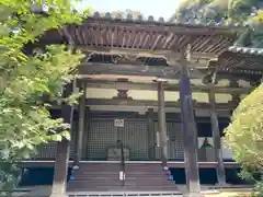 長岳寺の本殿