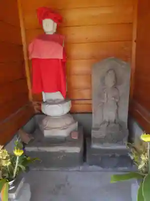 柳野稲荷神社の地蔵